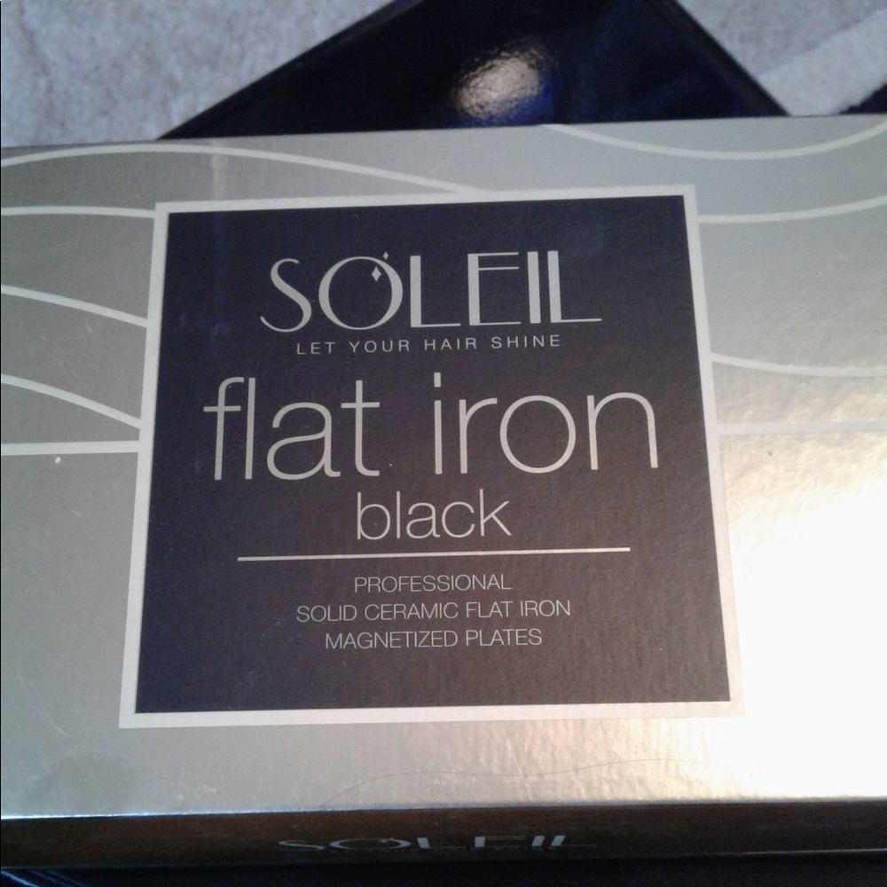 Soleil Curling Iron
